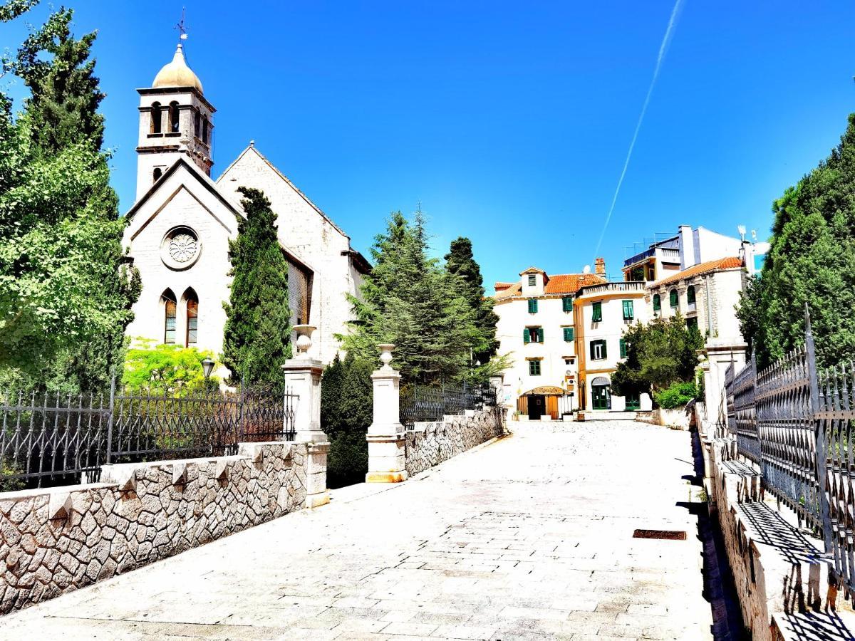 Xy Suites - Design Apartments Šibenik Kültér fotó