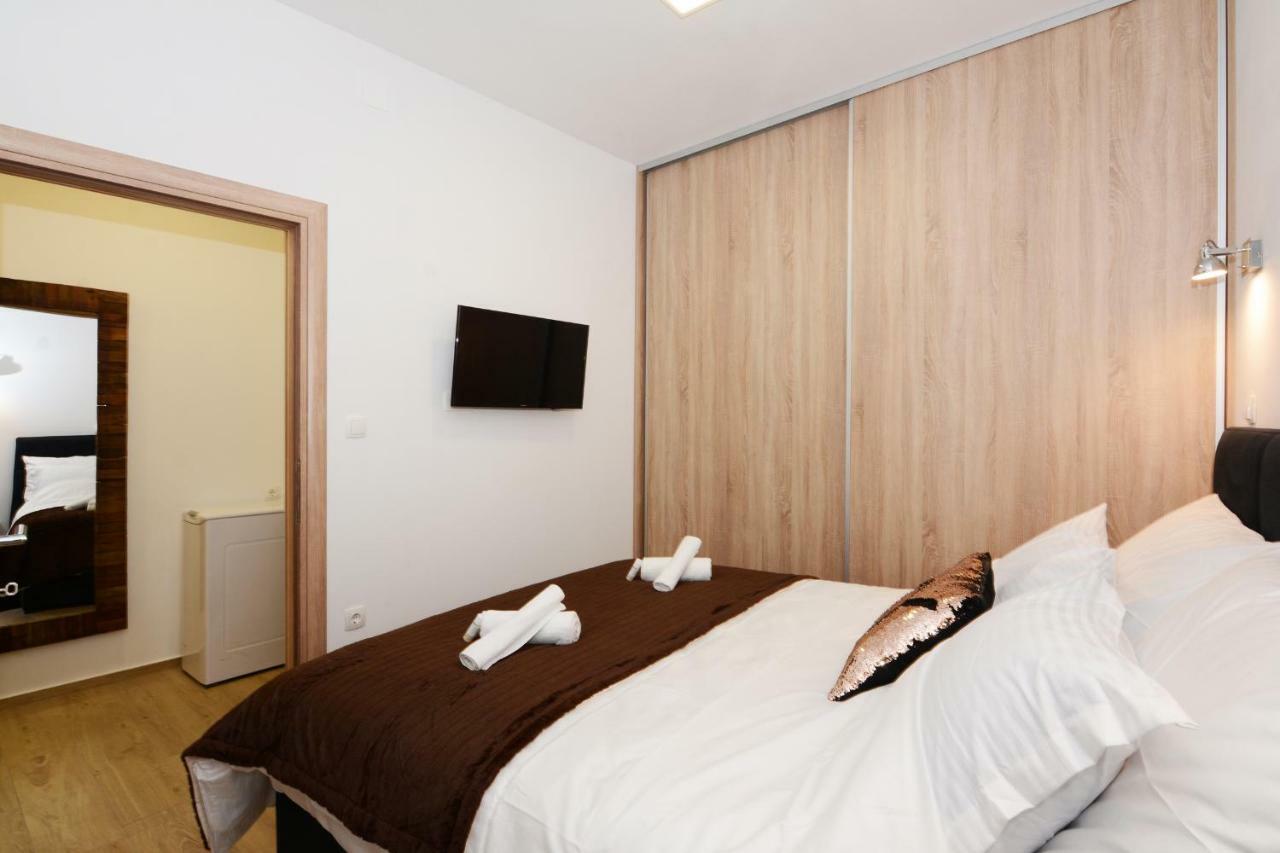 Xy Suites - Design Apartments Šibenik Kültér fotó